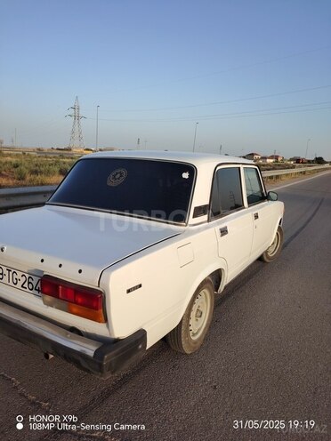 LADA (VAZ) 2107 2003, 56,604 km - 1.6 л - Salyan
