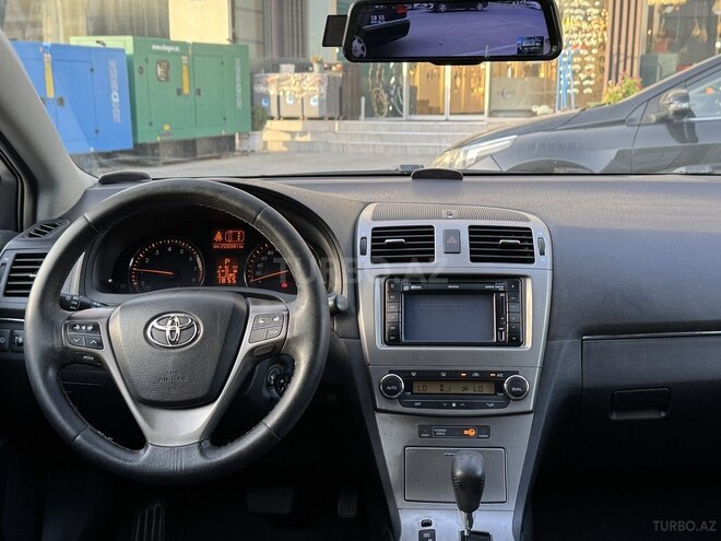 Toyota Avensis 2010, 208,000 km - 2.0 л - Bakı