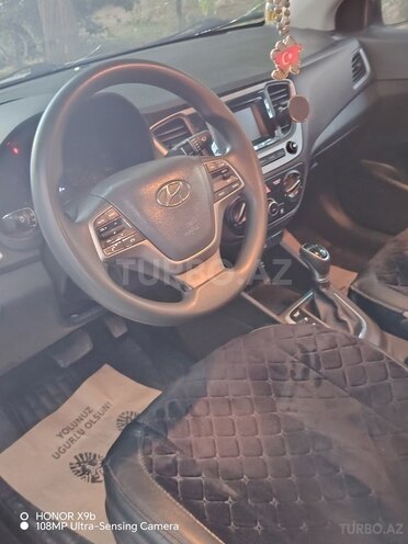 Hyundai Accent 2019, 122,000 km - 1.6 l - Bakı