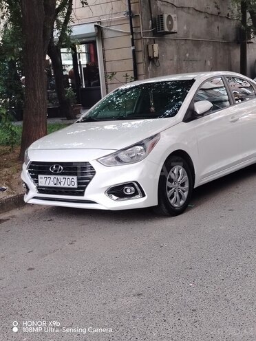 Hyundai Accent 2019, 122,000 km - 1.6 l - Bakı