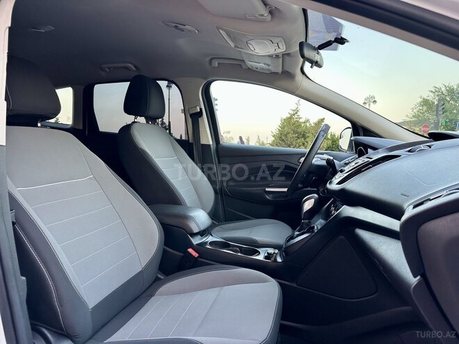 Ford Escape 2015, 133,000 km - 1.6 l - Bakı