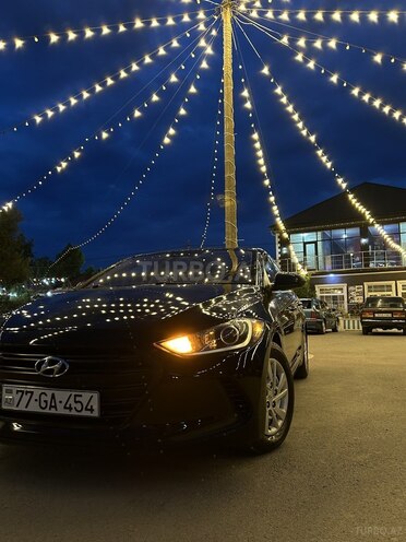 Hyundai Elantra 2018, 118,000 km - 2.0 л - Bakı