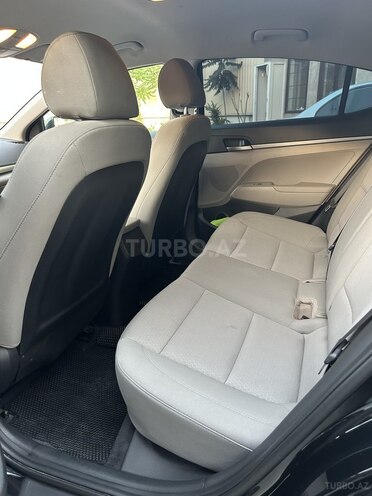 Hyundai Elantra 2018, 118,000 km - 2.0 л - Bakı
