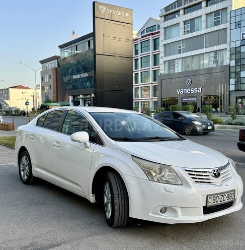 Toyota Avensis 2010, 208,000 km - 2.0 л - Bakı