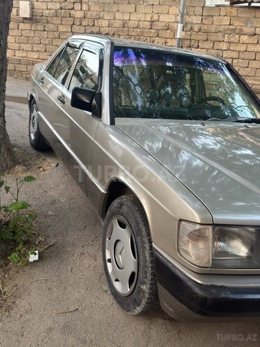 Mercedes 190 1990, 268,563 km - 1.8 l - Bakı