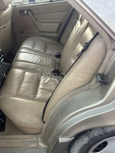 Mercedes 190 1990, 268,563 km - 1.8 l - Bakı