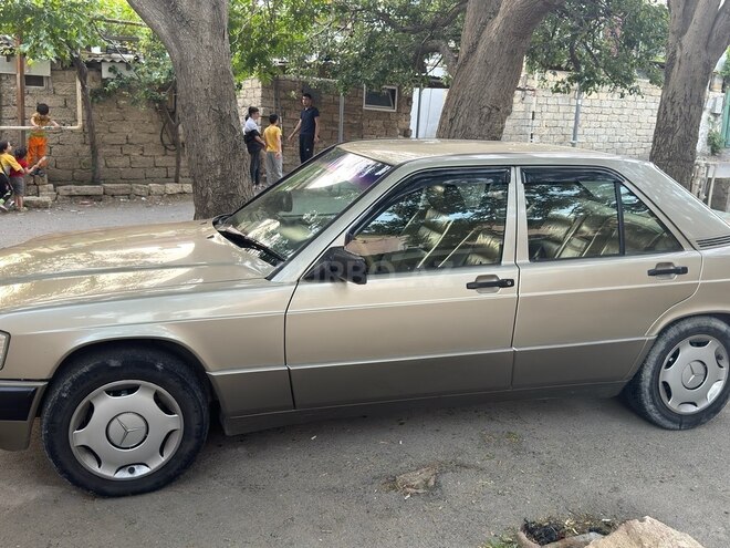 Mercedes 190 1990, 268,563 km - 1.8 l - Bakı