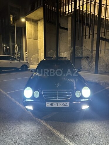 Mercedes E 320 2000, 325,000 km - 3.2 l - Bakı