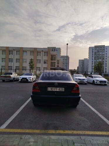 Mercedes C 180 1997, 452,236 km - 1.8 l - Bakı