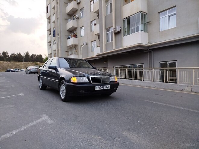 Mercedes C 180 1997, 452,236 km - 1.8 l - Bakı