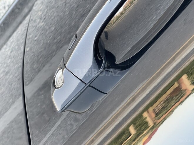 Hyundai Elantra-19