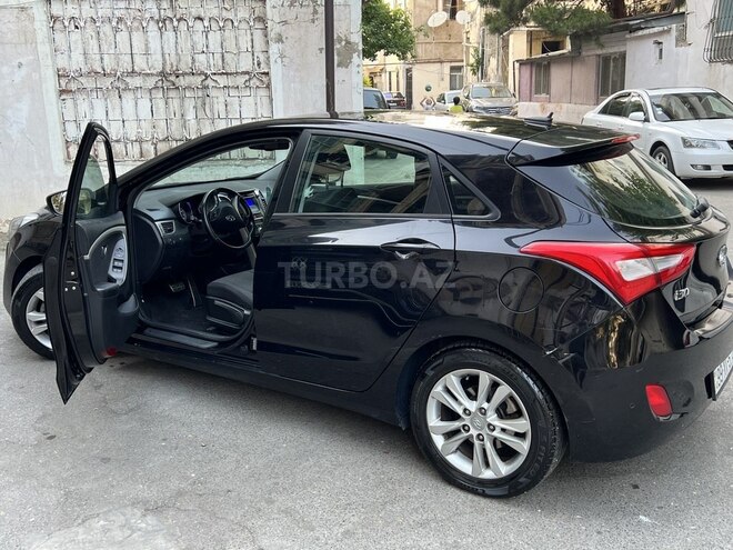 Hyundai i30 2013, 100,000 km - 1.6 l - Bakı
