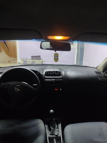 Opel Astra 2000, 450,000 km - 1.6 л - Bakı