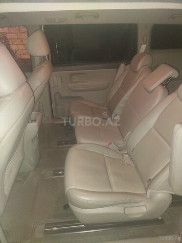 Kia Carnival 2015, 263,000 km - 2.2 l - Bakı