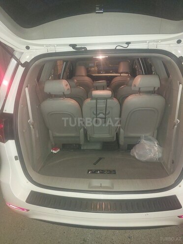 Kia Carnival 2015, 263,000 km - 2.2 l - Bakı