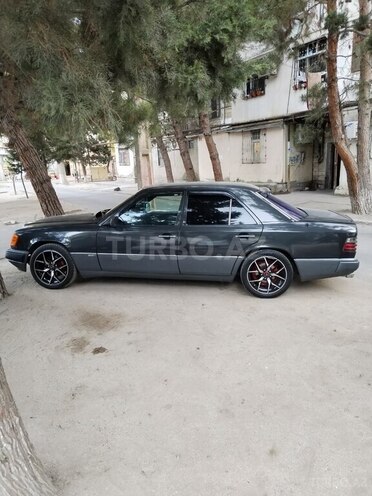 Mercedes E 200 1991, 555,555 km - 2.0 l - Sumqayıt