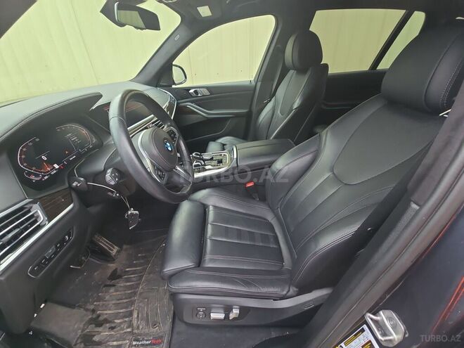 BMW X7-7