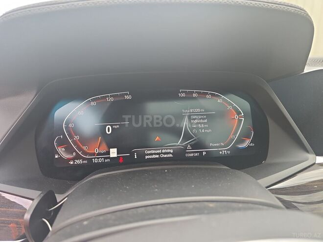 BMW X7-11
