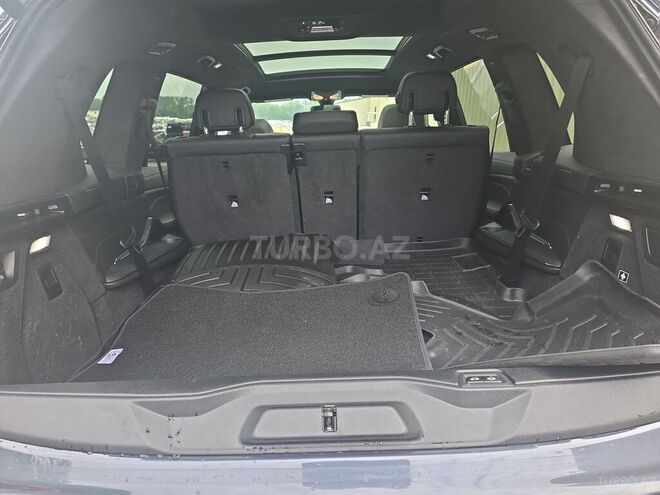 BMW X7-13