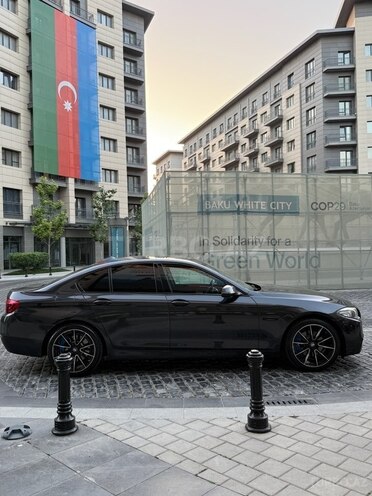 BMW 520 2014, 239,000 km - 2.0 l - Bakı
