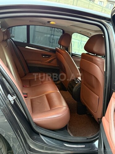 BMW 520 2014, 239,000 km - 2.0 l - Bakı