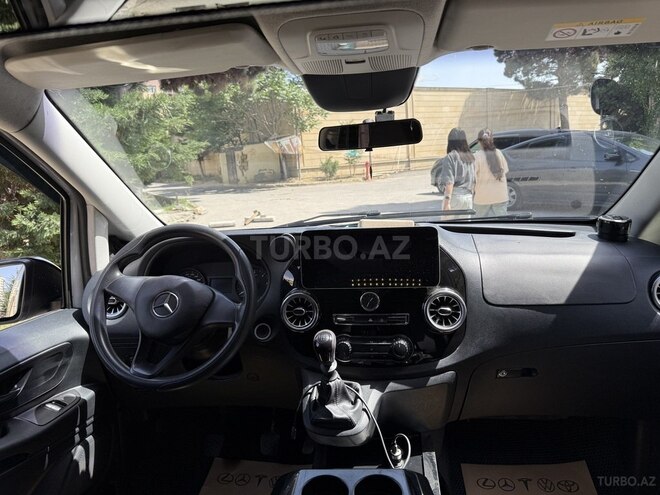Mercedes Vito 110 2020, 270,000 km - 1.8 l - Bakı