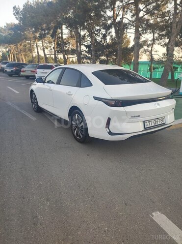 Changan Qiyuan A05 2024, 16,000 km - 1.5 l - Bakı