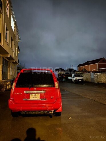 Nissan X-Trail 2001, 295,000 km - 2.0 l - Quba