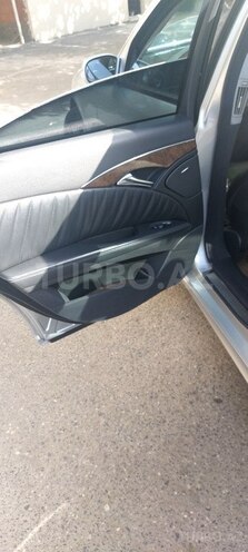 Mercedes E 350 2005, 325,000 km - 3.5 l - Bakı