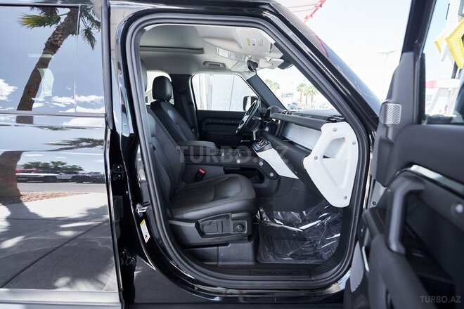 Land Rover Defender 2020, 71,498 km - 2.0 л - Bakı