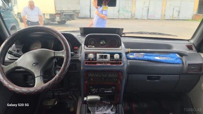 Mitsubishi Pajero 1995, 400,000 km - 2.8 l - Şəki