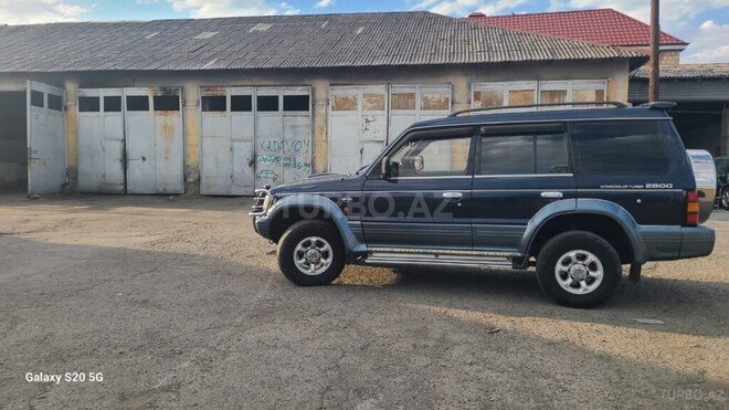 Mitsubishi Pajero 1995, 400,000 km - 2.8 l - Şəki