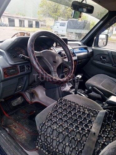 Mitsubishi Pajero 1995, 400,000 km - 2.8 l - Şəki
