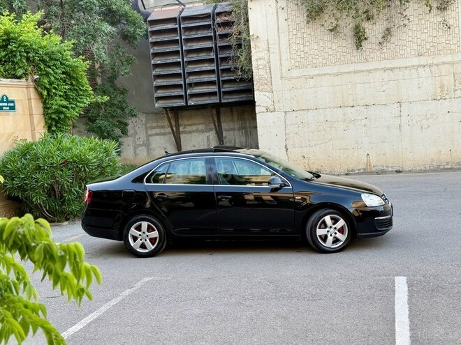 Volkswagen Jetta 2008, 181,670 km - 2.5 l - Bakı