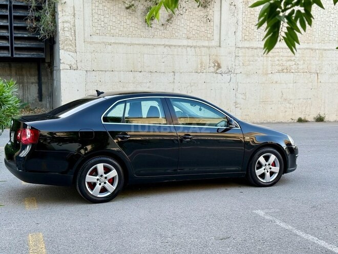 Volkswagen Jetta 2008, 181,670 km - 2.5 l - Bakı