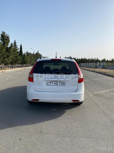 Hyundai i30 2011, 335,000 km - 1.6 l - Bakı