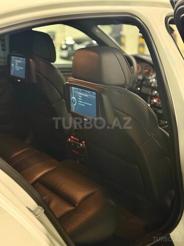 BMW 550 2012, 125,000 km - 4.4 l - Bakı