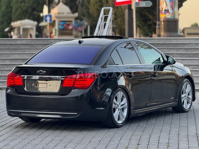 Chevrolet Cruze-11