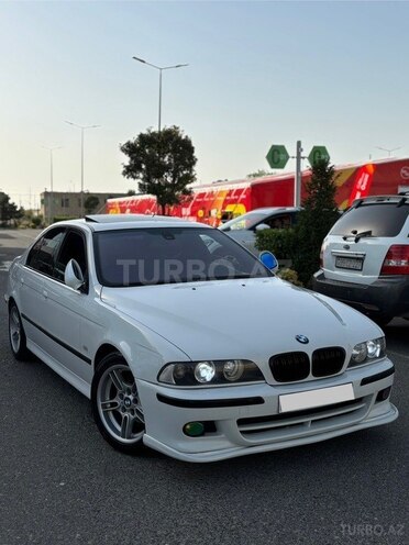 BMW 525 2002, 318,000 km - 2.5 l - Bakı