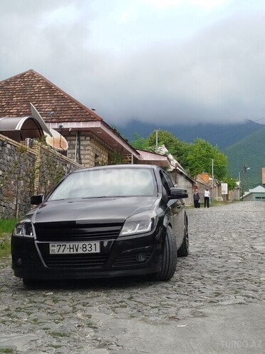 Opel Astra 2005, 234,790 km - 1.4 л - Şəki