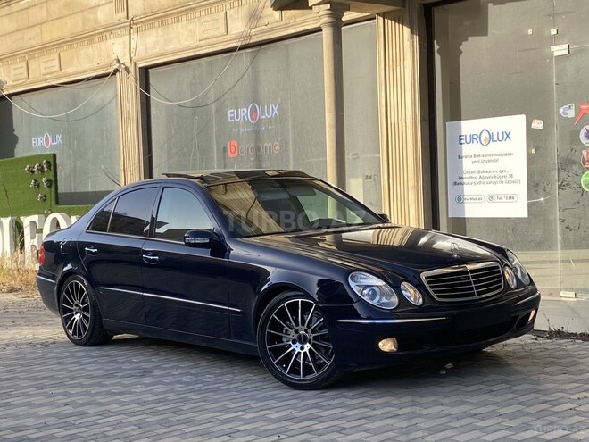Mercedes E 320 2004, 243,000 km - 3.2 l - Bakı