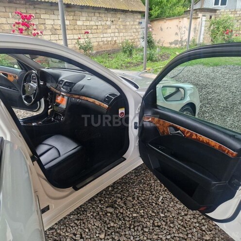 Mercedes E 220 d 2007, 295,000 km - 2.2 l - Bakı