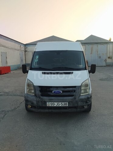 Ford Transit-1