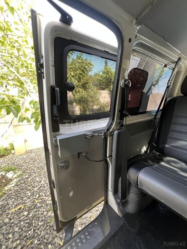 Volkswagen Transporter 2009, 500,000 km - 1.9 l - Bakı