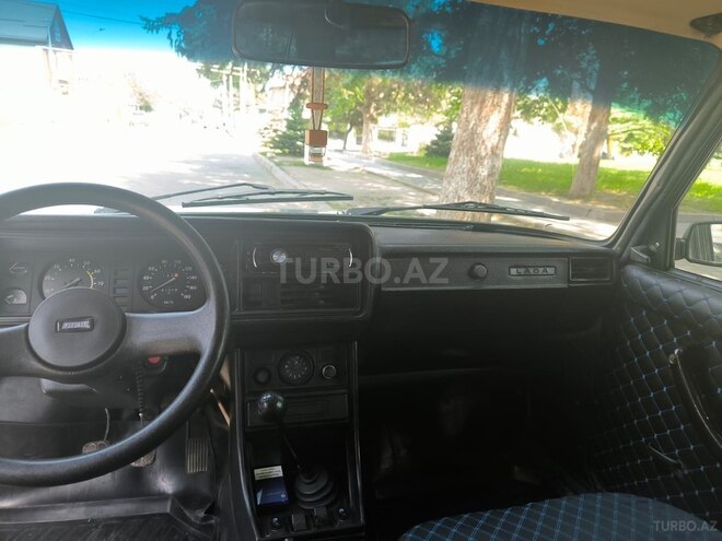 LADA (VAZ) 2107 2005, 30,000 km - 1.6 л - Qusar