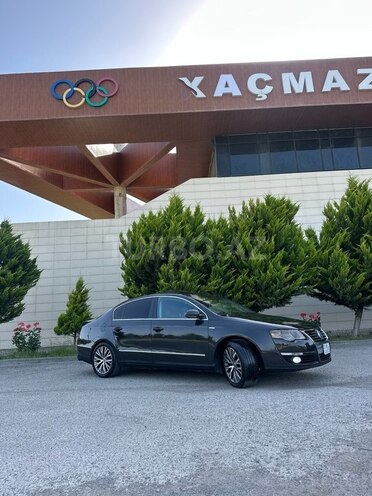 Volkswagen Passat 2006, 218,800 km - 2.0 l - Xaçmaz
