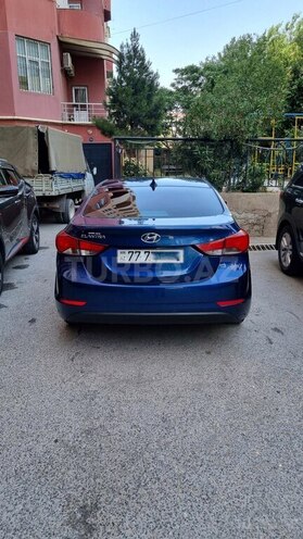 Hyundai Elantra 2015, 283,245 km - 1.8 l - Bakı