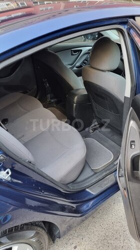 Hyundai Elantra 2015, 283,245 km - 1.8 l - Bakı
