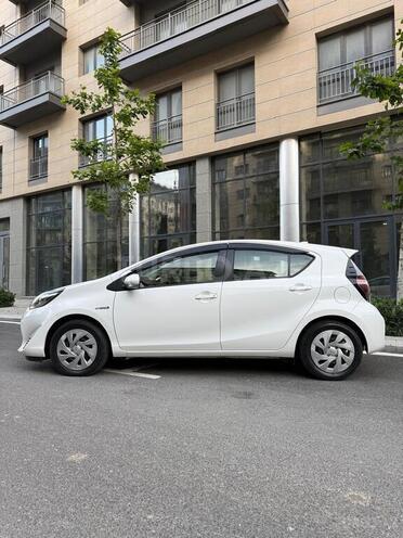 Toyota Aqua 2019, 74,000 km - 1.5 л - Bakı