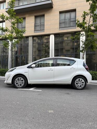 Toyota Aqua 2019, 74,000 km - 1.5 л - Bakı